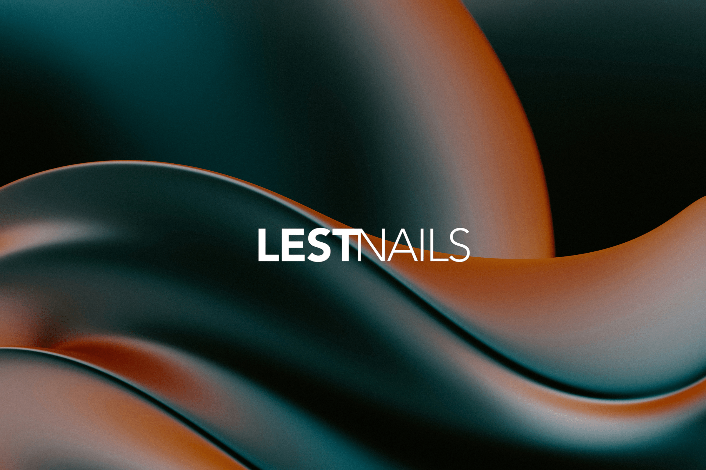 Évitez de faire ça si vous appliquez une base colorée - LEST NAILS